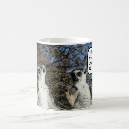 Funny Mannequin Challenge Meme Lemurs Koffiemok (Center)