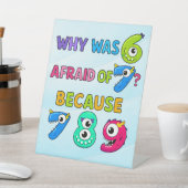 Funny Math Poster for Kids | 7 8 9 Joke Reclamebord Met Voetstuk (Insitu)