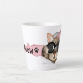 Funny “Meow” Cat with Glasses Design Latte Mok (Voorkant)
