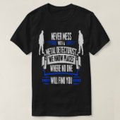 Funny Metal Detecteert T We kennen plekken T-shirt (Design voorkant)