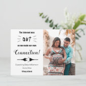 Funny Minimalist Making Connections Zwangerschap Aankondiging (Staand voorkant)