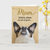 Funny Moederdag Kaart - Mam - Dog with Goofy Grin (Gele Bloem)