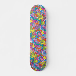 Funny monsters kleurrijke parade in kunststijl persoonlijk skateboard