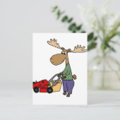 Funny Moose Mowing Lawn Cartoon Briefkaart (Staand voorkant)