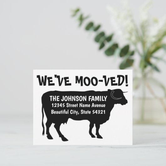 Funny Moving Koe Nieuw adres We hebben zwart gemaa Aankondigingskaart (Staand voorkant)