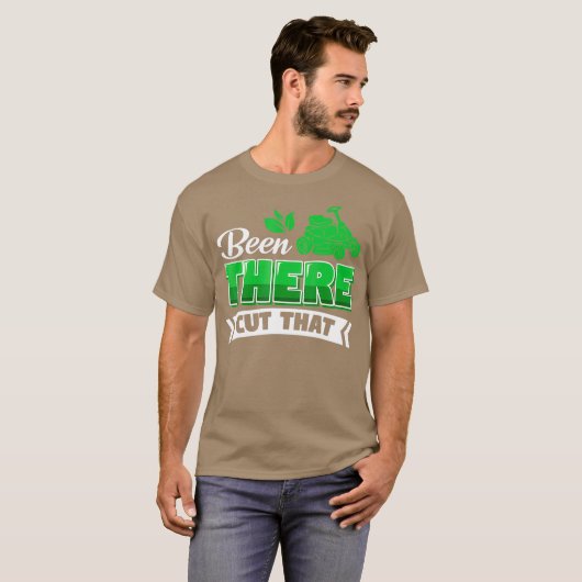 Funny Mowing Lawn Beer Pap Landscaping knipt dat T-shirt (Voorkant volledig)