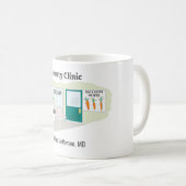 Funny Ms Frosty bij plastisch chirurg cartoon Koffiemok (Voorkant rechts)