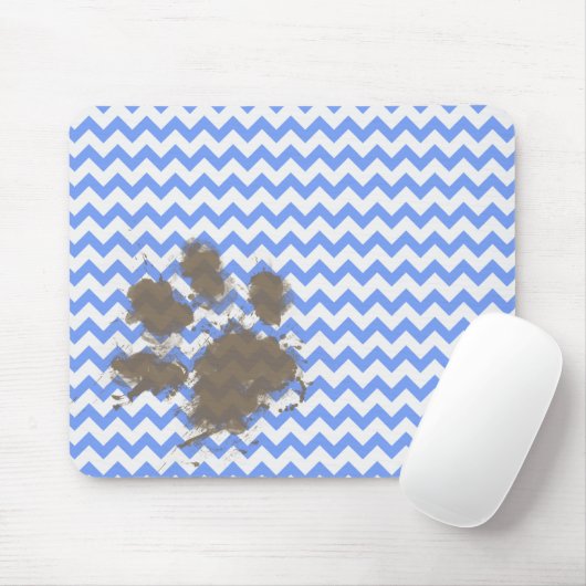 Funny Muddy Paw Print op Blue Chevron Muismat (Met muis)
