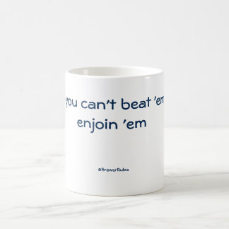 Funny mug: Als je ze niet kunt slaan, geniet je er Koffiemok