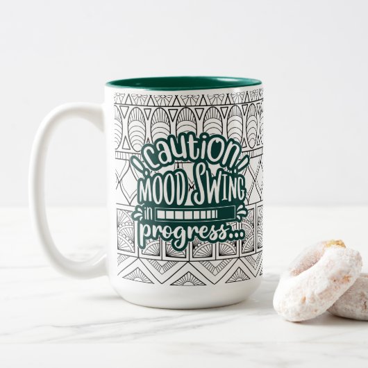 Funny Mug: Attentie Mood Swing in Progress Green Tweekleurige Koffiemok (Met donut)
