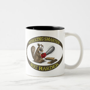 Funny Mug: Slimmer werken is geen Harder Tweekleurige Koffiemok