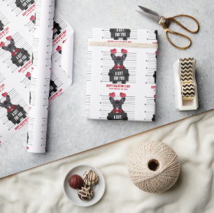 Funny Mugshot Guilty Love Dog Valentijnsdag Cadeaupapier