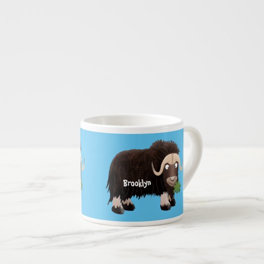 Funny musk ox cartoon illustratie espresso kop (Voorkant rechts)