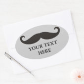 Funny Mustache / Schnurrbart + jouw tekst Ovale Sticker (Envelop)