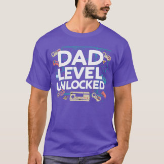 Funny New Dad Level Unlocked Gaming Fathers Day vi T-shirt