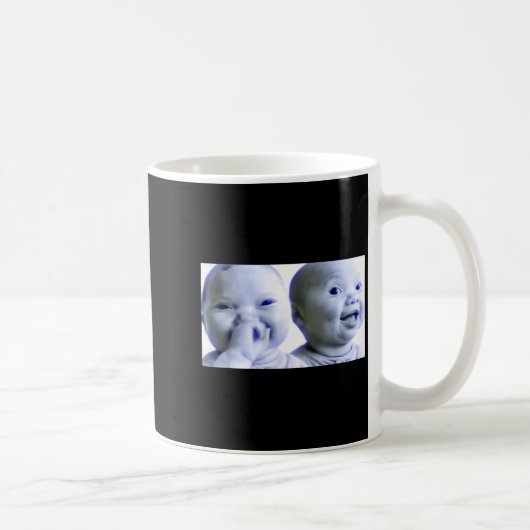 Funny Niche Baby Gen Z Meme Ai Viral Giggling Ai L Koffiemok (Rechts)