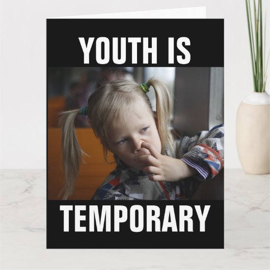 FUNNY NOSE PICKING GETROFFEN OUDERE BIRTHDAY-KAART KAART (Voorkant)