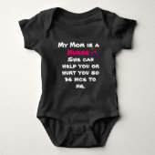 Funny Nurse Baby Bodysuit (Voorkant)