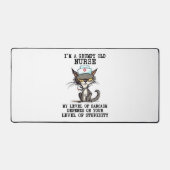 Funny Nurse Cat Gezegde Bureaumat (Voorkant)