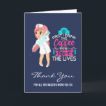 Funny Nurse Gezegde met Big Hypodermic Needle Kaart<br><div class="desc">Verpleegkundigen Dag wenskaart met een humoristisch gezegde: Eerst drink ik de koffie, dan red ik de levens. Perfect voor verpleegkundige waardering. Met een afbeelding van een vrouwen verpleegster die een schattig ouderwets pet draagt en een gigantische hypodermische naald draagt.</div>