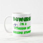 Funny Nursing Student T-Shirts en Gifts Koffiemok (Links)