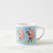 Funny octopus hugs diver cartoon humor espresso kop (Rechts)