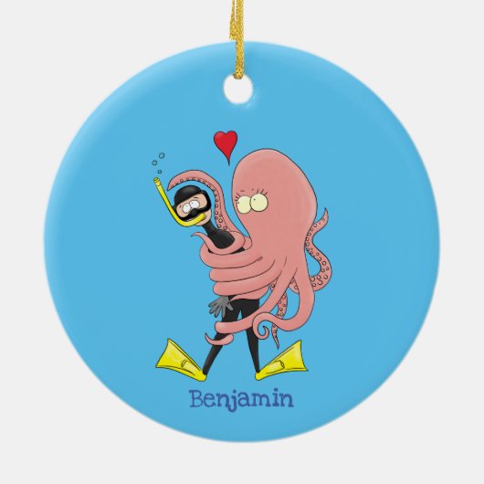 Funny octopus hugs diver cartoon humor keramisch ornament (Achterkant)