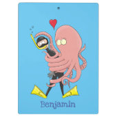 Funny octopus hugs diver cartoon humor klembord (Achterkant)