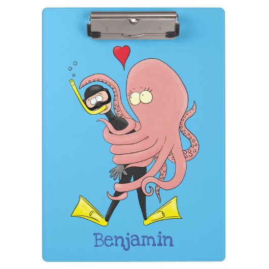 Funny octopus hugs diver cartoon humor klembord (Voorkant)