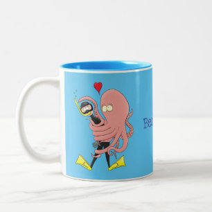 Funny octopus hugs diver cartoon humor tweekleurige koffiemok