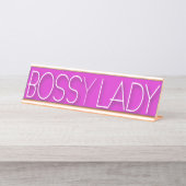 Funny Office Humor Boss(y) Lady Pink Bureau Naambordje (Voorkant)