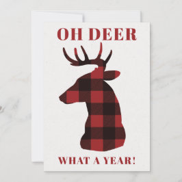 Funny Oh Deer What a Year Buffalo Plaid Feestdagenkaart