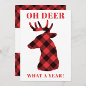 Funny Oh Deer What a Year Buffalo Plaid Feestdagenkaart (Voorkant / Achterkant)