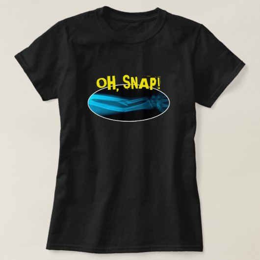 Funny "Oh Snap" Broken Arm Xray T-shirt (Design voorkant)