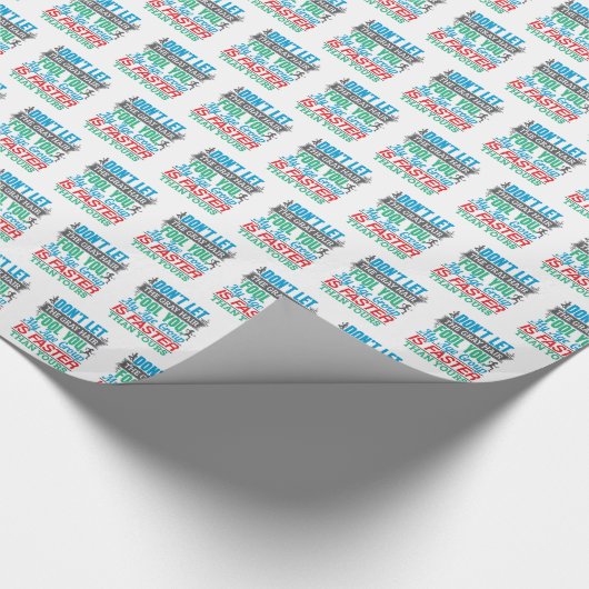 Funny Old Runner - Snellere Leeftijdsgroep aan het Cadeaupapier (Hoek)