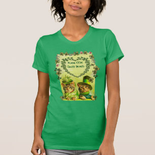 FUNNY OUDE FASHION ST.PATRICK'S DAY CATS MET HEART T-SHIRT