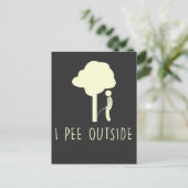 Funny Outdoor Pee Camping Humor Tree Pee Camper Briefkaart (Staand voorkant)