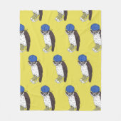 Funny owl with sneakers in a yellow background fleece deken (Voorkant)