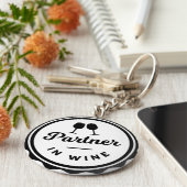 Funny Partner in Wine Keying Sleutelhanger (Zijkant)