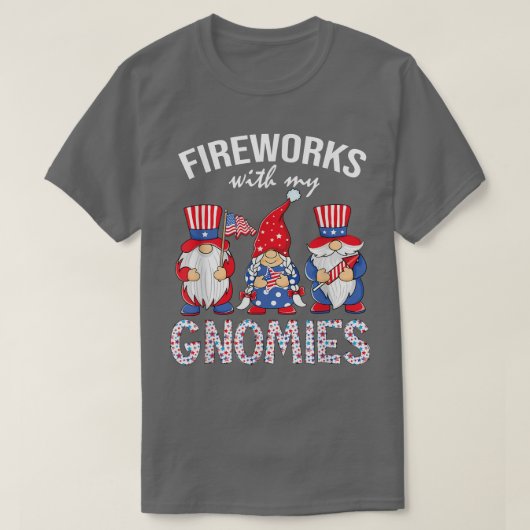 Funny Patriotics Pride Gnomes Gnomies VS 4th of J T-shirt (Design voorkant)