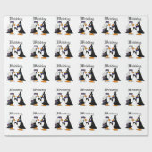 Funny Penguin Bride en Groom Wedding Cartoon Cadeaupapier (Vlak)