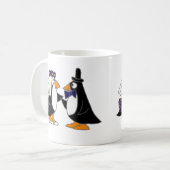 Funny Penguin Bride en Groom Wedding Cartoon Koffiemok (Voorkant links)