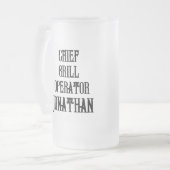 Funny Personalized Dad Club Chief Grill Operator Matglas Bierpul (Voorkant links)