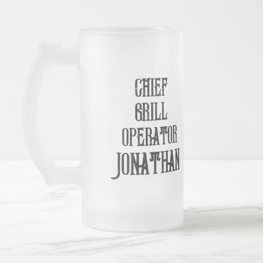 Funny Personalized Dad Club Chief Grill Operator Matglas Bierpul (Links)