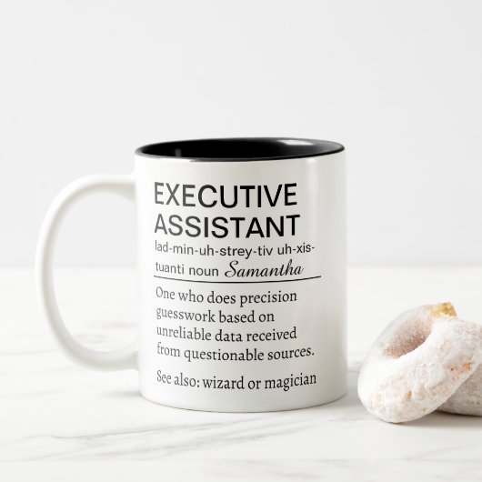 Funny Personalized Executive Assistant Definition  Tweekleurige Koffiemok (Met donut)