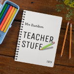 Funny Personalized Teacher Stuff Planner<br><div class="desc">Deze coole moderne gepersonaliseerde planner heeft de tekst "TEACHER STUFF",  een potlood en gepersonaliseerd met de lerarennaam en het jaar.</div>