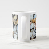 Funny Personalized Tough Guy Statement Grote Koffiekop (Achterkant)