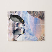 Funny pguin gaat op een meer met ijs legpuzzel (Horizontaal)