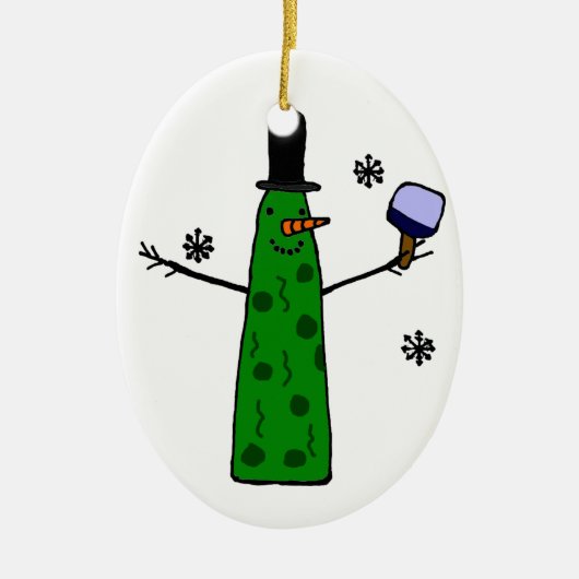 Funny Pickle Snowman Holding Pickleball Paddle Keramisch Ornament (Voorkant)