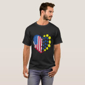Funny Pickleball Ball met American Flag Heart 4th T-shirt (Voorkant volledig)